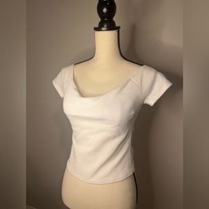 White top Size: S